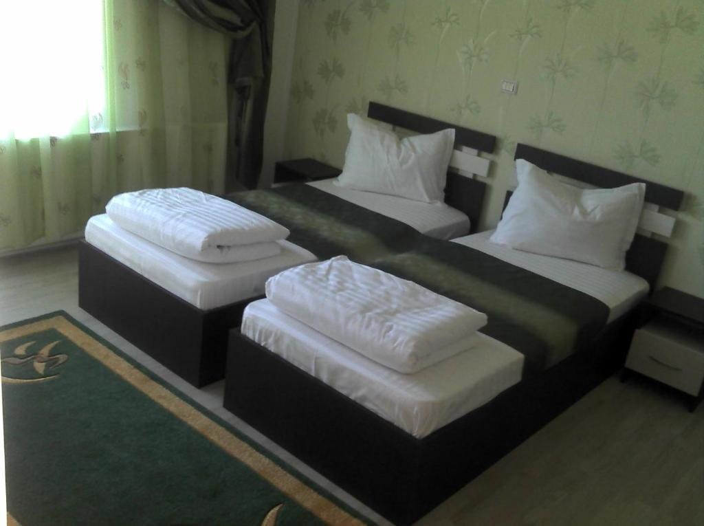 Best Hotel Hunedoara Room photo